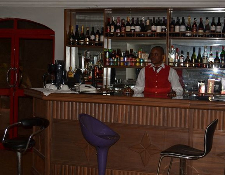 Sunview Hotel Ondo Bagian luar foto
