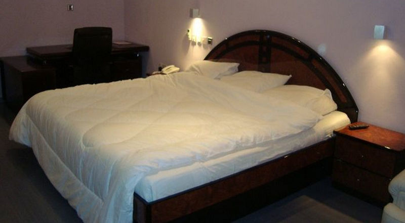Sunview Hotel Ondo Bagian luar foto
