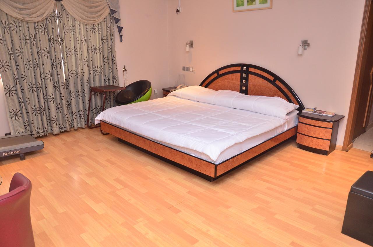 Sunview Hotel Ondo Bagian luar foto