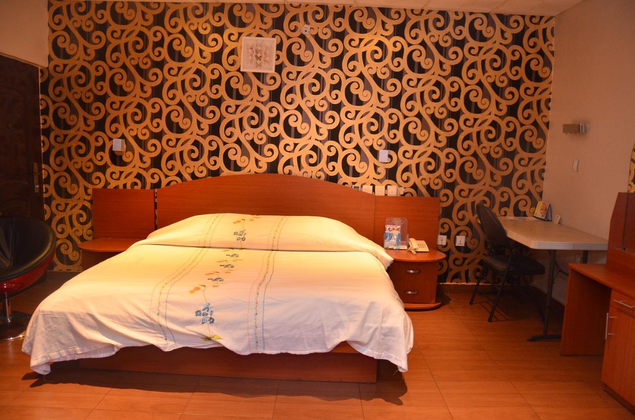 Sunview Hotel Ondo Bagian luar foto